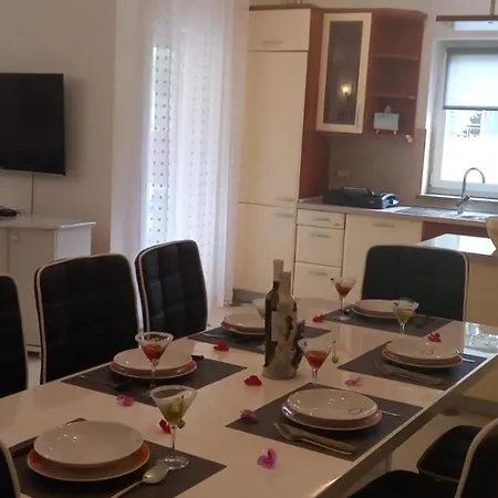 Antonio Apartment